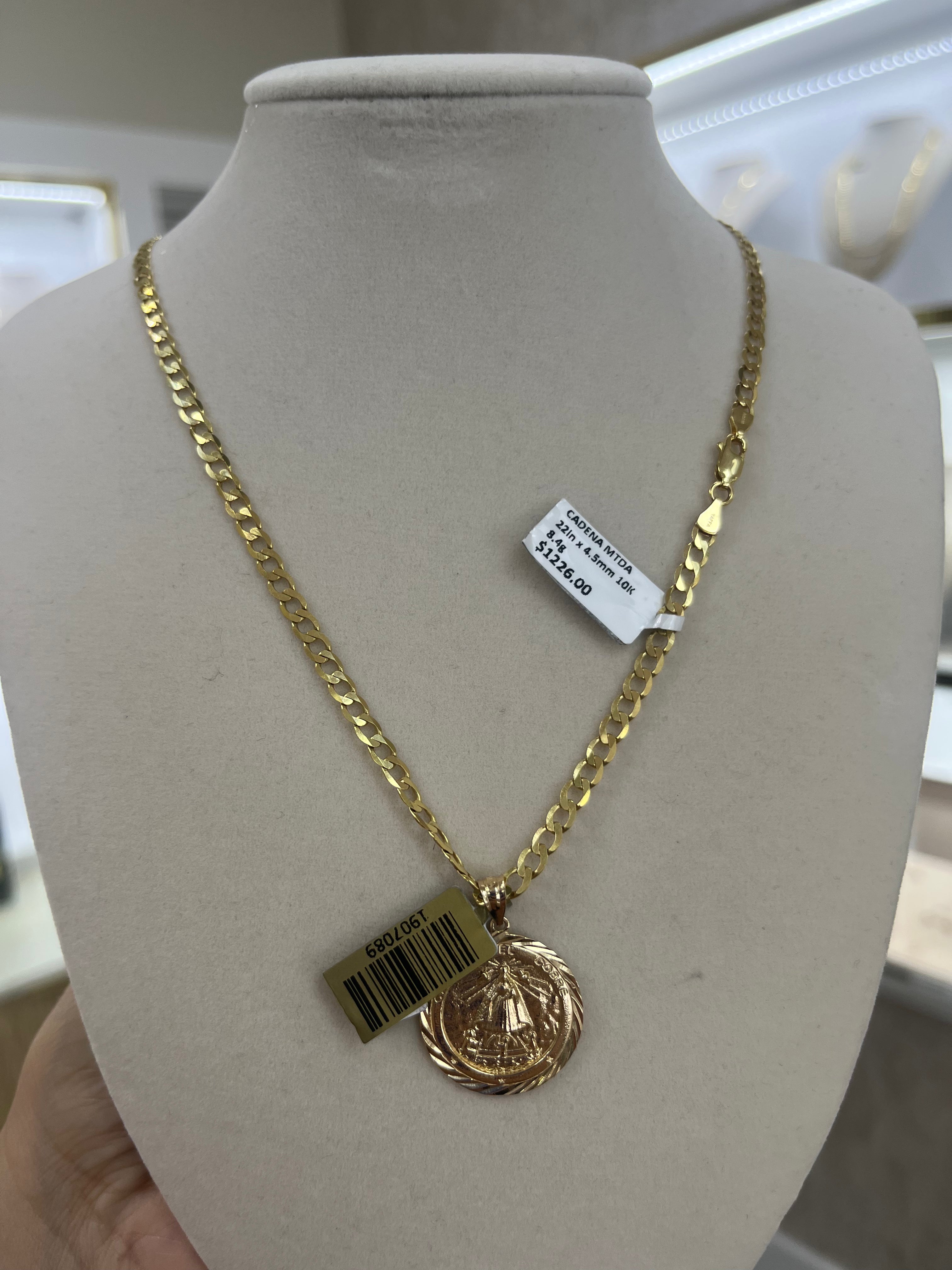 22” 4.5mm Cadena oro 10k con medalla oro 14k