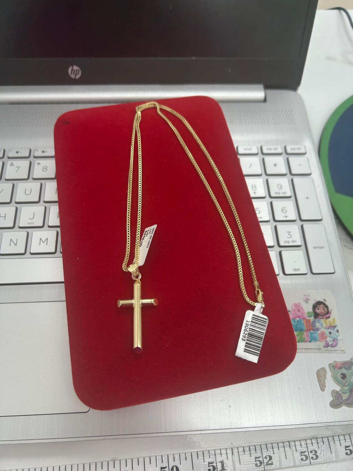 💎💎 Set Oro 10k Cadena y medalla 💎💎